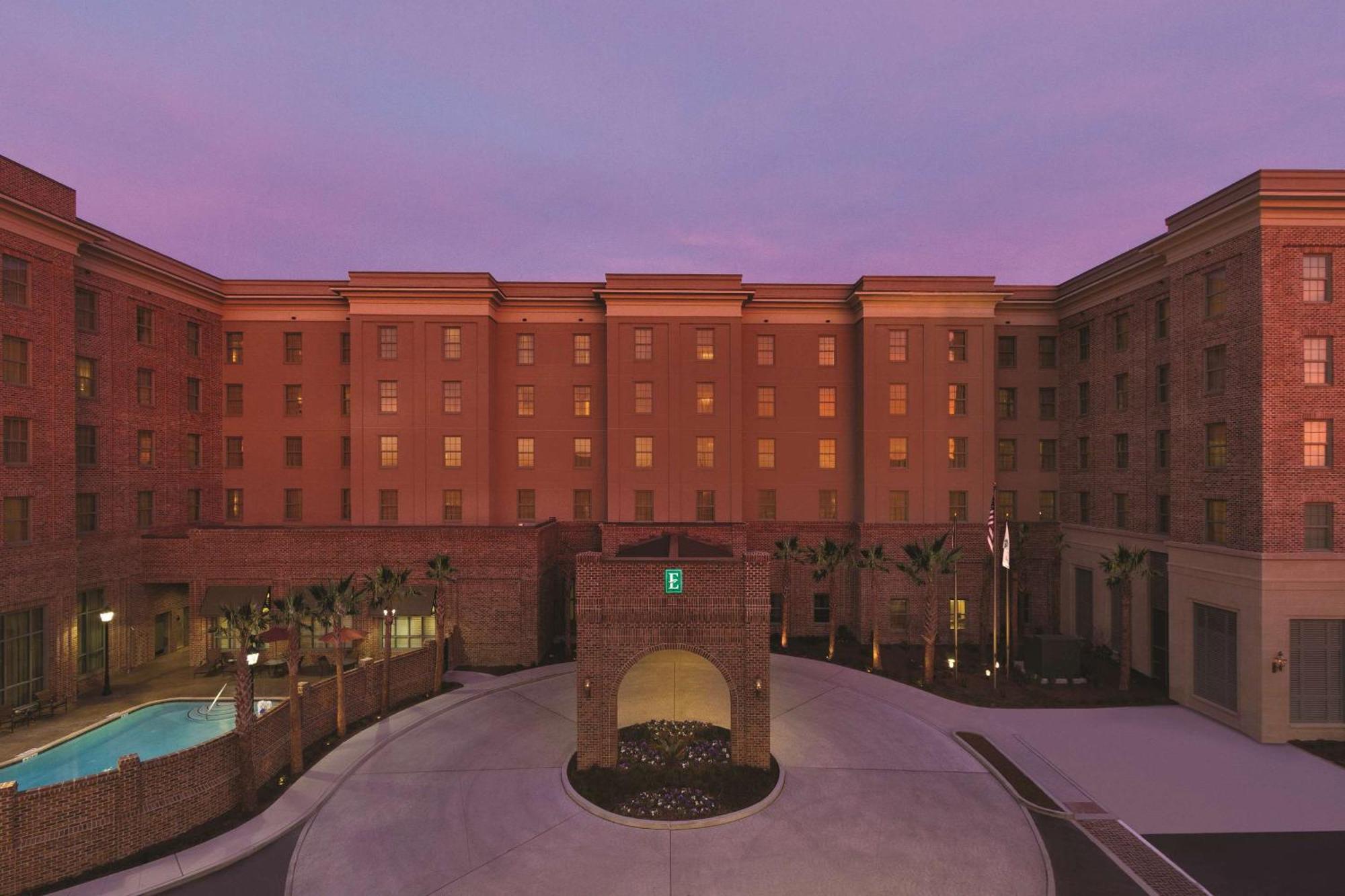 เอมบาสซี สวีท บาย ฮิลตัน ซาแวนาห์ Hotel ซาวานนาห์ ภายนอก รูปภาพ